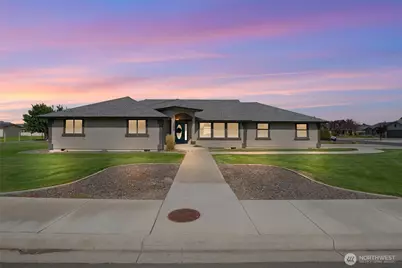 1396 Fairway Drive NE, Moses Lake, WA 98837 - Photo 1