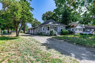 6827 S Thompson Ave, Tacoma, WA 98408 - Photo 1