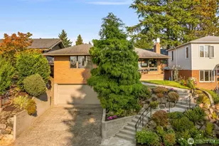 3232 43rd Ave W, Seattle, WA 98199 - Photo 1