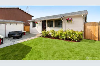 8925 11th Street NE, Lake Stevens, WA 98258 - Photo 1