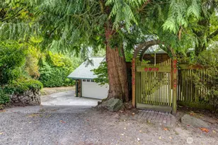 6976 Sylvan Way SW, Seattle, WA 98106 - Photo 1