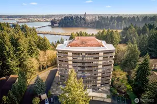 1910 Evergreen Park Dr SW, Olympia, WA 98502 - Photo 1