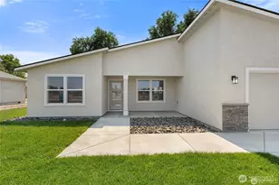 519 S Dorsing St, Moses Lake, WA 98837 - Photo 1