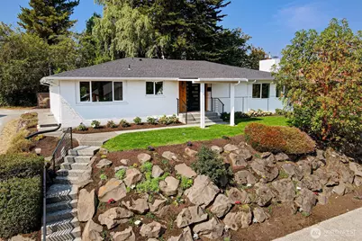 4415 48th Avenue S, Seattle, WA 98118 - Photo 1