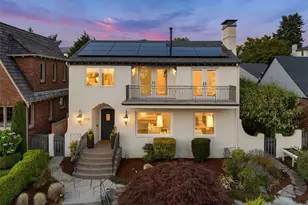 2538 Westmont Way W, Seattle, WA 98199 - Photo 1