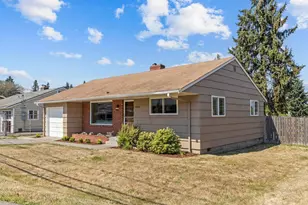 3058 S 200th St, SeaTac, WA 98198 - Photo 1