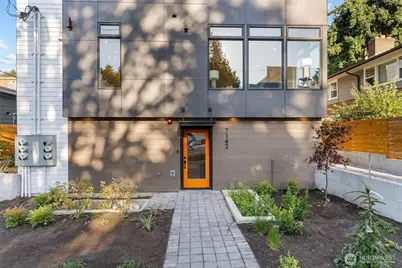 7142 47th Avenue SW, Seattle, WA 98136 - Photo 1