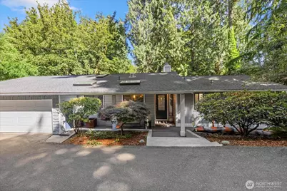 102 Park Avenue NW, Gig Harbor, WA 98335 - Photo 1