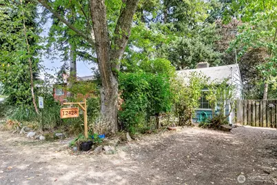12428 12th Avenue S, Burien, WA 98168 - Photo 1