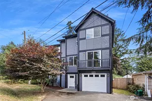 14011 Roosevelt Way N, Seattle, WA 98133 - Photo 1