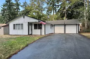 4374 Northgate Dr, Oak Harbor, WA 98277 - Photo 1