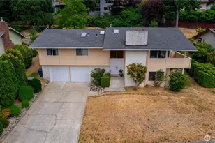 2230 137th Pl SE, Bellevue, WA 98005 - Photo 1