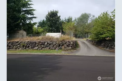 6570 SE 2nd Place, Renton, WA 98059 - Photo 1