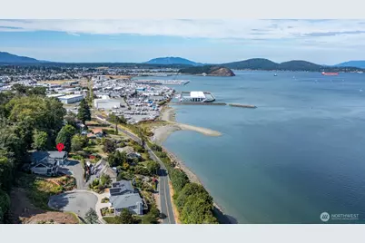 211 Mansfield Court, Anacortes, WA 98221 - Photo 1