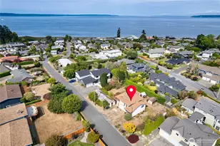 831 Puget Dr, Edmonds, WA 98020 - Photo 1