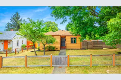 3004 18th Street, Everett, WA 98201 - Photo 1