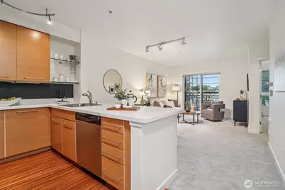 1410 E Pine Street #W405, Seattle, WA 98122 - Photo 1