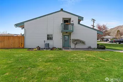 107 S Schafer Street #8A, Wenatchee, WA 98801 - Photo 1