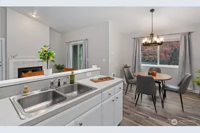6525 200th Street SW #201, Lynnwood, WA 98036 - Photo 1