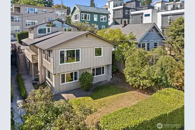 617 W Emerson Street, Seattle, WA 98119 - Photo 1