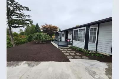 1802 N 35th Street, Mount Vernon, WA 98273 - Photo 1