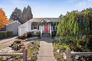 3823 SW Holden St, Seattle, WA 98126 - Photo 1