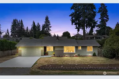 8806 Cascadia Avenue, Everett, WA 98208 - Photo 1