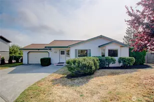 1701 24th Ct, Anacortes, WA 98221 - Photo 1