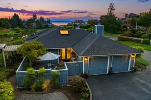 13813 65th Ave W, Edmonds, WA 98026 - Photo 1