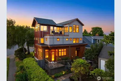 2252 Viewmont Way W, Seattle, WA 98199 - Photo 1