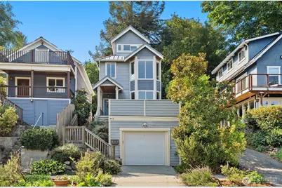 445 26th Avenue E, Seattle, WA 98112 - Photo 1