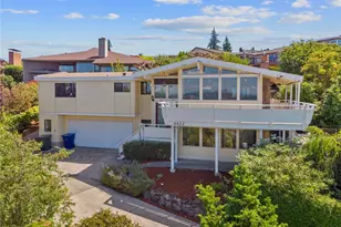 4422 138th Ave SE, Bellevue, WA 98006 - Photo 1