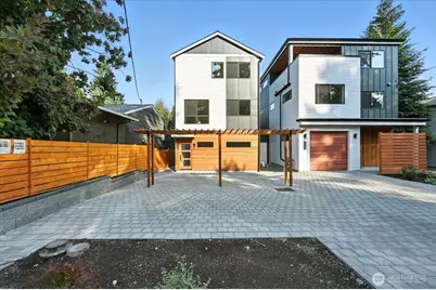 7522 31st Avenue NE, Seattle, WA 98115 - Photo 1