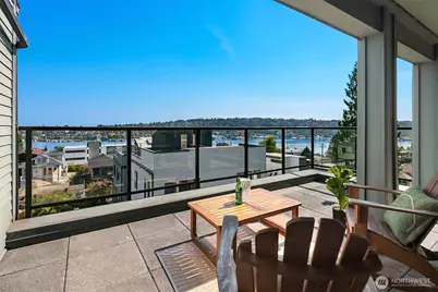 655 Crockett Street #A208, Seattle, WA 98109 - Photo 1
