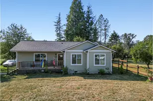 415 1st St, Sultan, WA 98294 - Photo 1