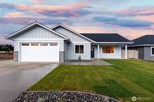 2523 Plateau Dr, East Wenatchee, WA 98802 - Photo 1