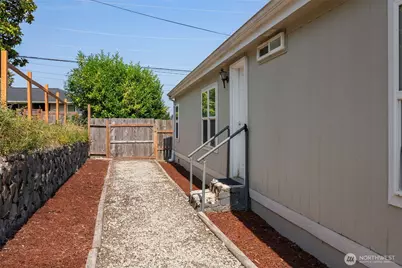 3807 6th Street, Bremerton, WA 98312 - Photo 1