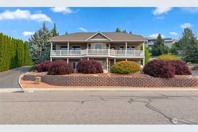 719 Briarwood Terrace, East Wenatchee, WA 98802 - Photo 1