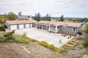 33 Winter Rd, Port Angeles, WA 98362 - Photo 1