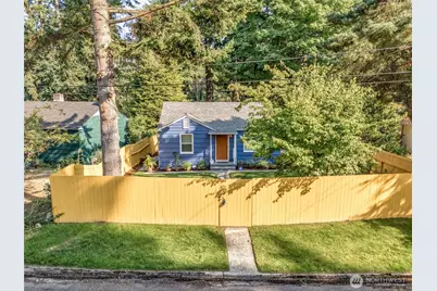 14330 24th Place NE, Seattle, WA 98125 - Photo 1