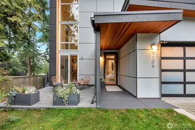 3208 89th Place SE, Mercer Island, WA 98040 - Photo 1