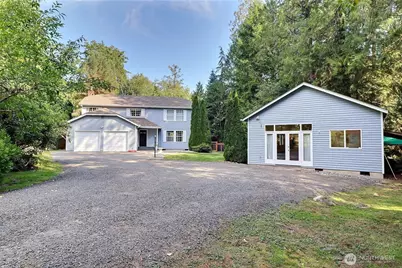 5578 Lynwood Center Road NE, Bainbridge Island, WA 98110 - Photo 1