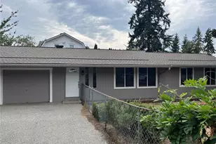533 Nichols Ave NW, Bremerton, WA 98311 - Photo 1