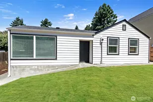 9237 36th Ave S, Seattle, WA 98118 - Photo 1