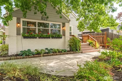 815 Monroe Street, Wenatchee, WA 98801 - Photo 1