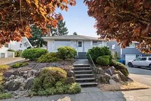 3236 38th Ave SW, Seattle, WA 98126 - Photo 1