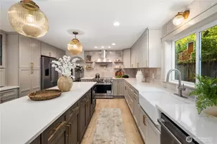 1643 N 200th St, Shoreline, WA 98133 - Photo 1