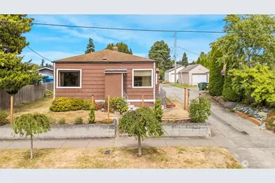 710 W North St, Bellingham, WA 98225 - Photo 1