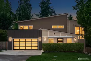 2718 NE 90th St, Seattle, WA 98115 - Photo 1