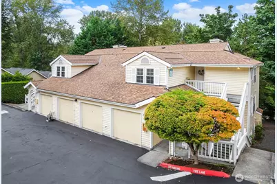 2720 SE 118th Avenue #302, Bellevue, WA 98005 - Photo 1